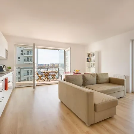 8 Pietro - 4 Oceany *